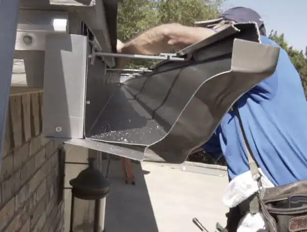 gutter services Hoagland